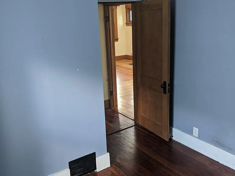501 N Hayford Ave — Photo 9