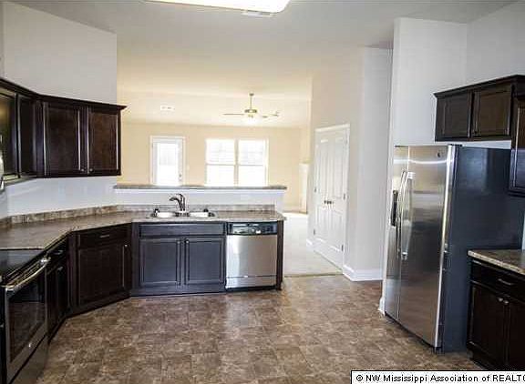 2nd image of 2075 Great Barrington Pl