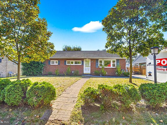 5th image of 5205 Crestwood Dr