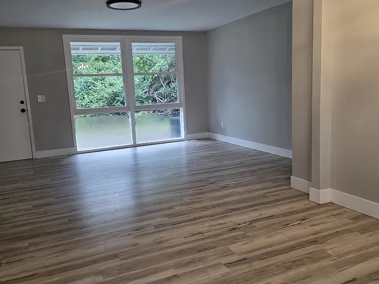 844 Fairborn Rd — Photo 15