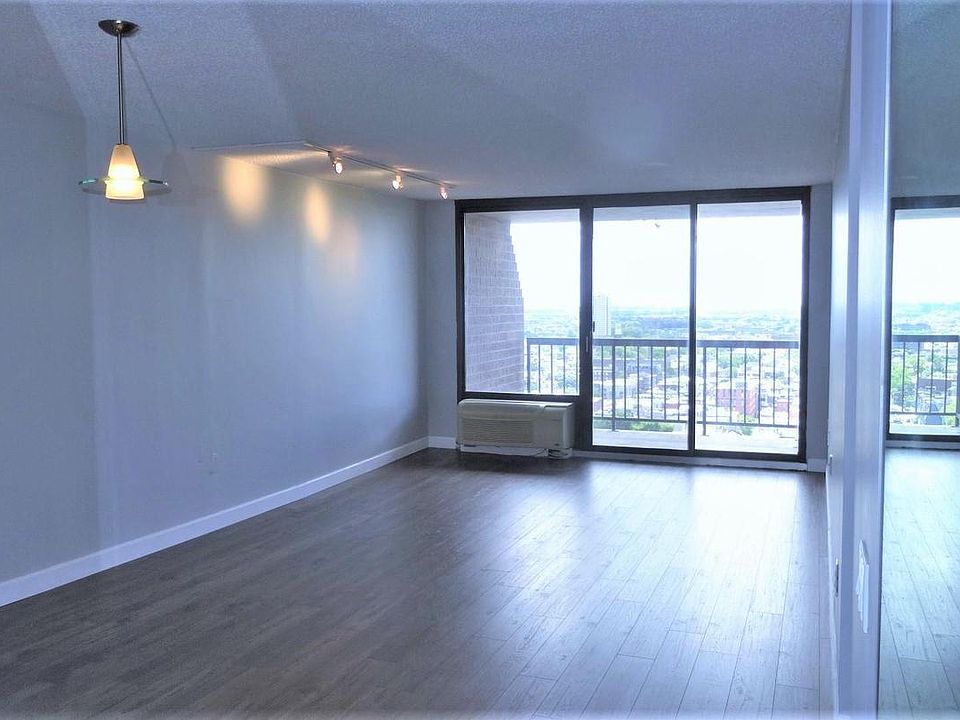 1st image of 241 S 6th St APT 2209