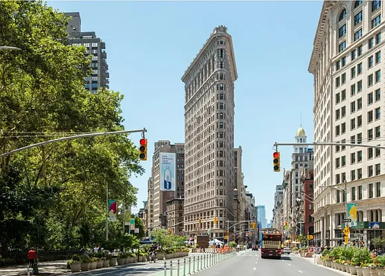 Rented by Spire Group | media 9