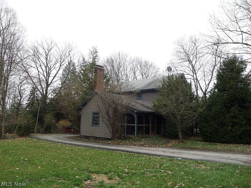 1st image of 4546 W High St