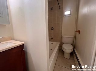 86 Prentiss St APT 1, Watertown, MA 02472