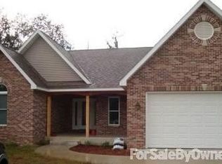 15111 Range Line Rd, Buchanan, MI 49107