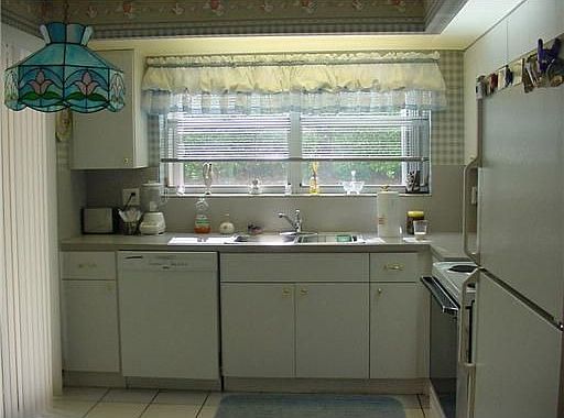 4th image of 2635 SE 19th Ct #106-C