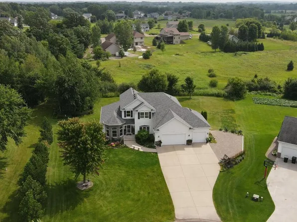 20335 151st St NW, Elk River, MN 55330