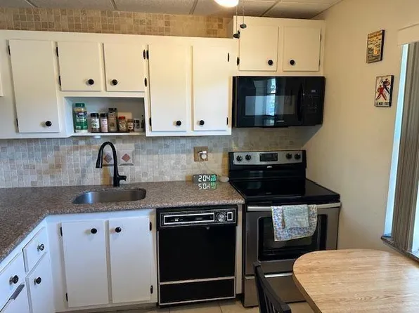 7705 NW 5th Court #107, Margate, FL 33063