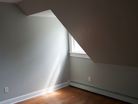 2nd image of 62 Greenwood Ave Floor 3