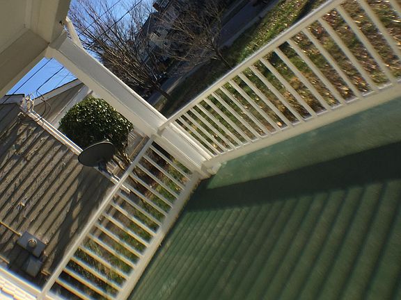 3rd image of 315 W 29th St