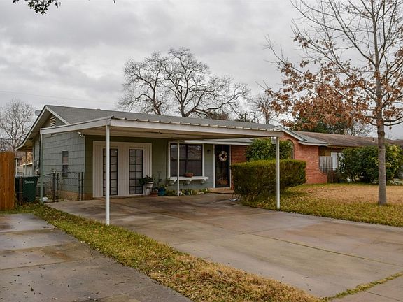 2nd image of 223 Tidewind St