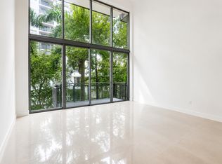 6000 Collins Ave APT 313, Miami Beach, FL 33140