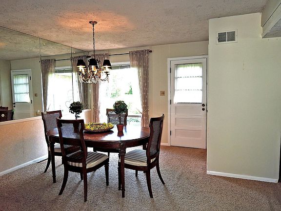 2nd image of 22W780 Hackberry Dr