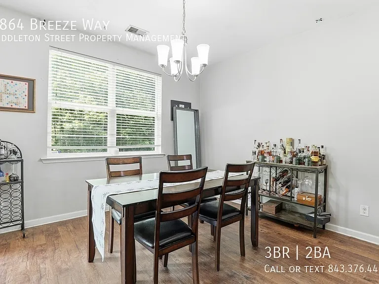 4864 Breeze Way — Photo 13