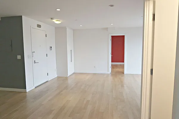 Rented by MNS | media 4