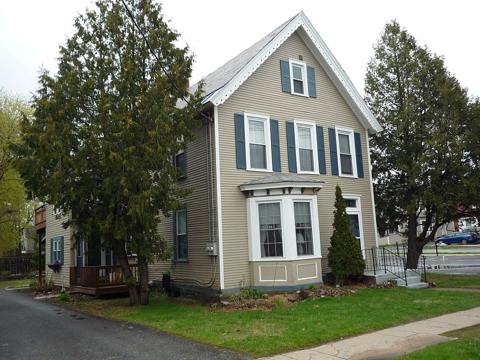 2nd image of 7 Oak St