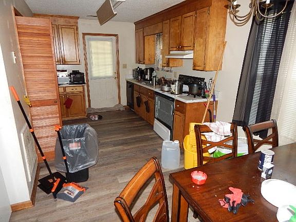 5th image of 118-124 Hazelwood Ct
