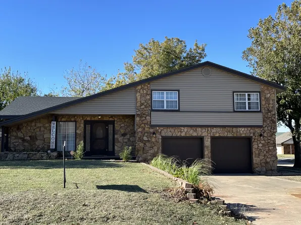 2202 Monitor St #1, Enid, OK 73703