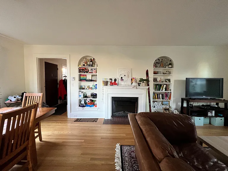 5508 17th Ave NE — Photo 5