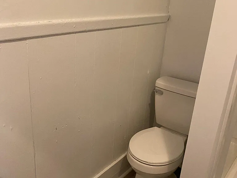 20 Roanoke Ave #C — Photo 4