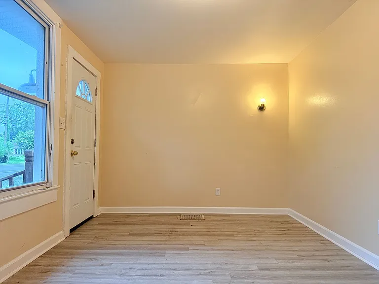 32715 Bi State Blvd — Photo 1