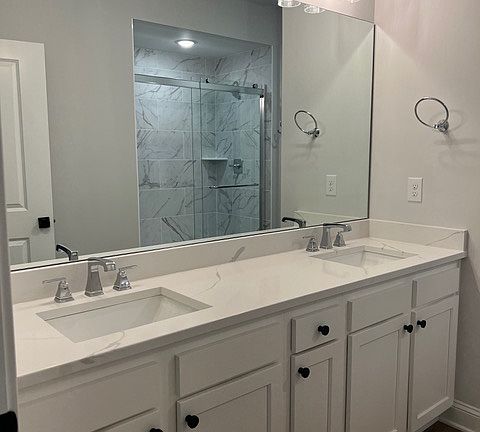 4th image of 238 Chenoweth Ln #301