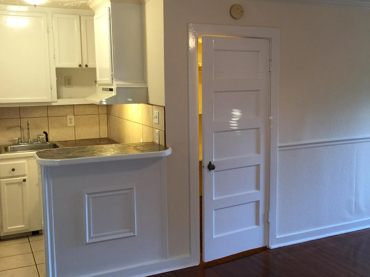 424 Hawthorne St — Photo 2