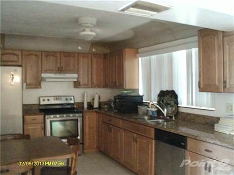 2nd image of 158 SE 27th Way