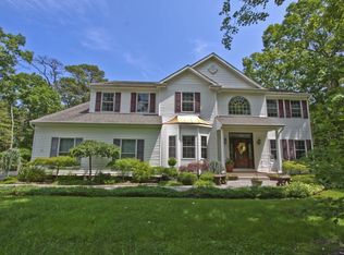 2 Hidden Lake Dr, Cape May Court House, NJ 08210