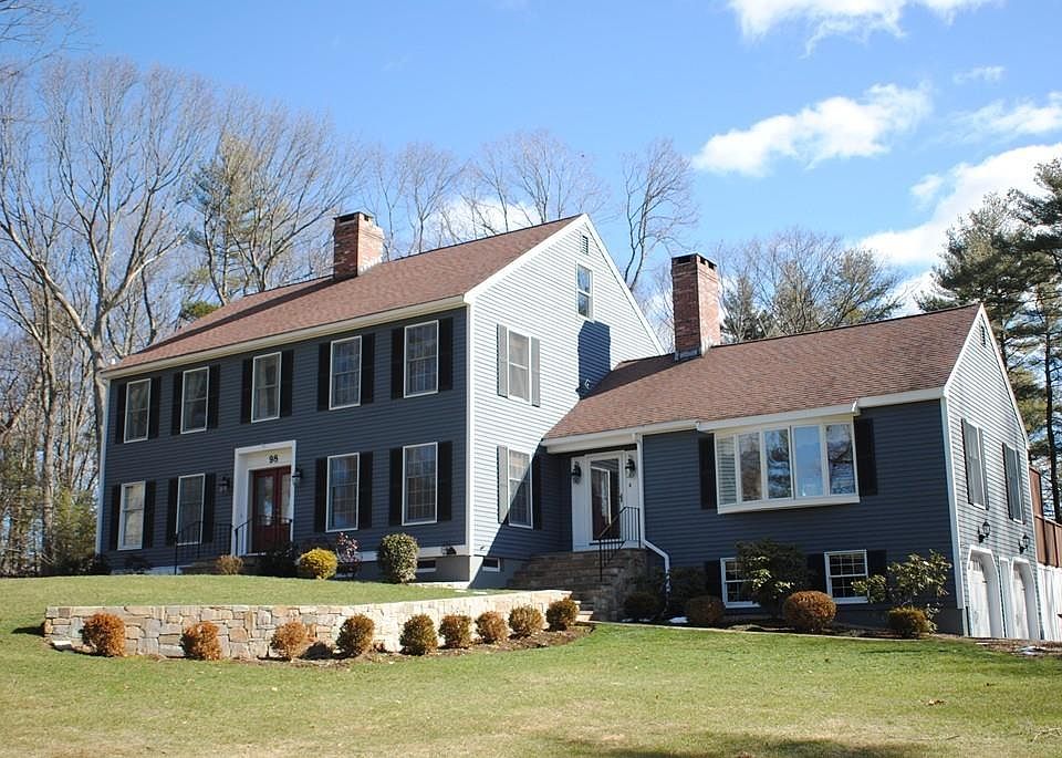 2nd image of 98 Prendiville Way