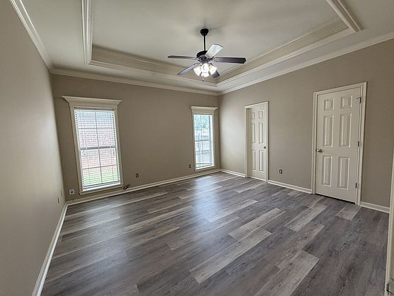 5th image of 124 Saint Fabian Dr