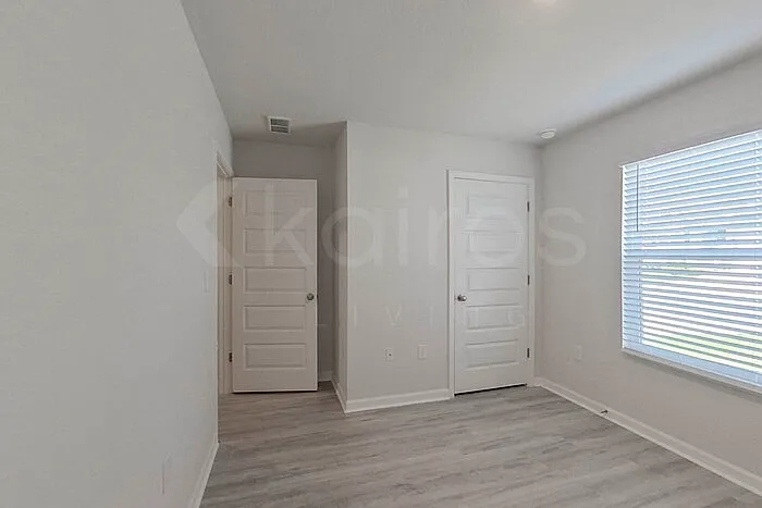 4746 Malay Cir — Photo 9
