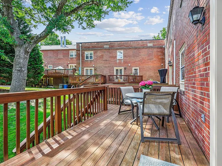 6705 Hillandale Rd — Photo 8