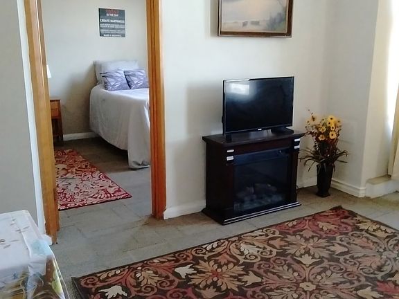 3rd image of 1901 Central Ave #2103d40eb