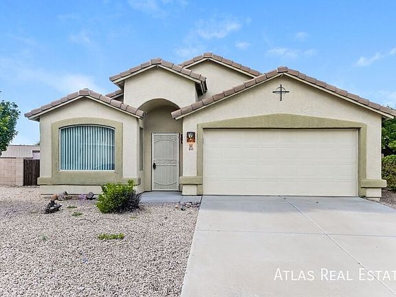 2nd image of 554 S Sunny Rock Dr