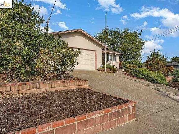 4th image of 3004 Garrow Dr