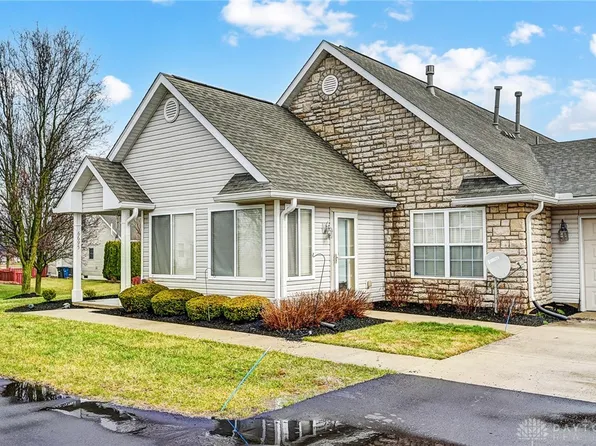 6695 Lexington Pl, Dayton, OH 45424