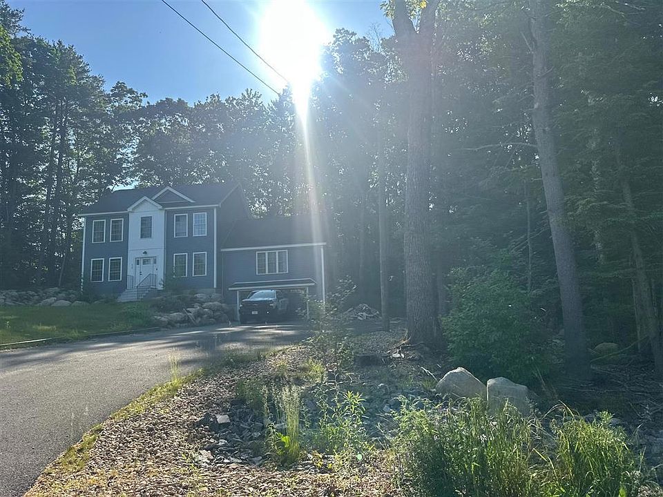 1st image of 12 Spruce Dr