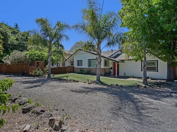 1996 Marsh Road, Santa Rosa, CA 95403