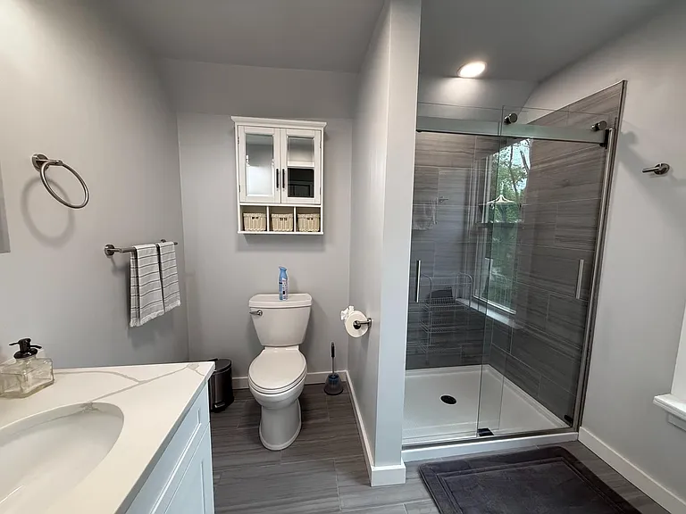 23 Lagrange Ave #2 — Photo 16