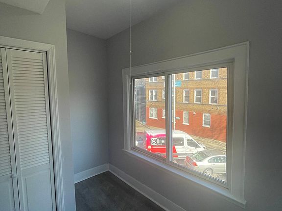 2nd image of 231 N 18th St APT 1