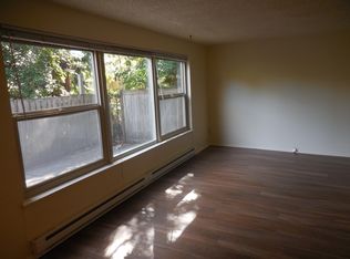 7317 Bainbridge Pl SW APT 5, Seattle, WA 98136