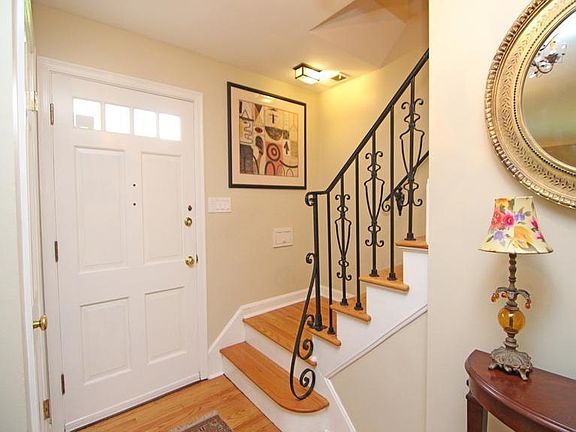 2nd image of 1414 Mayland Dr