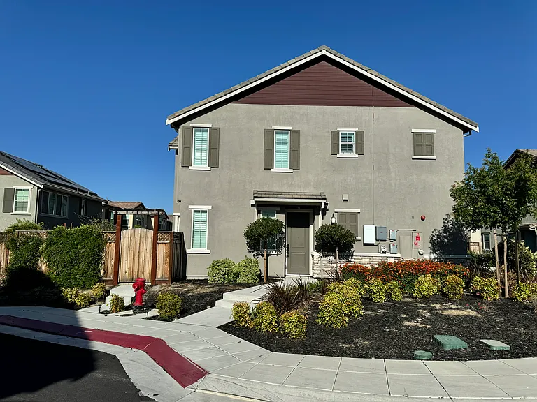 1410 S Maya Way — Photo 33