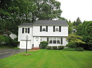 805 Lake Shore Blvd, Rochester, NY 14617