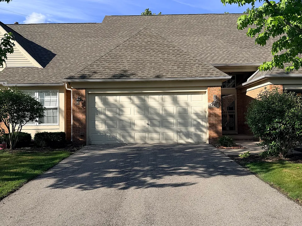 5455 Greenway Dr #70