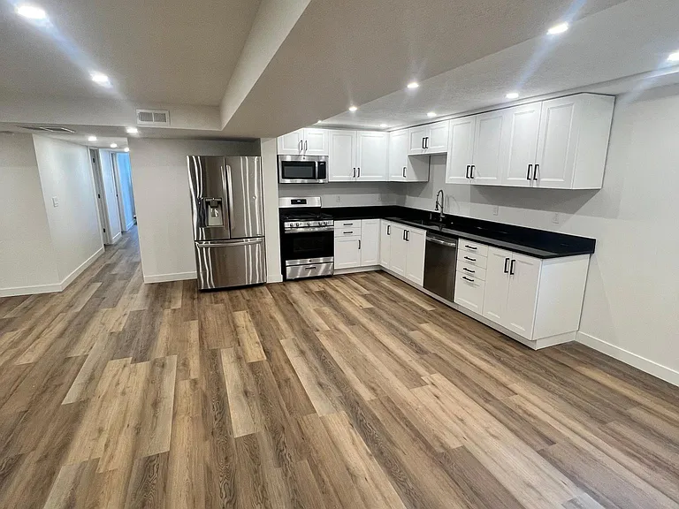 3533 S Park Pl — Photo 4
