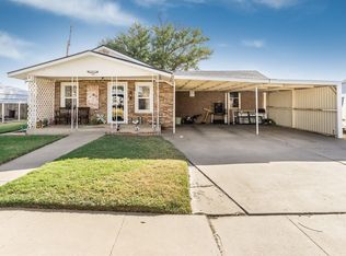 112 N Mabie Ave, Happy, TX 79042
