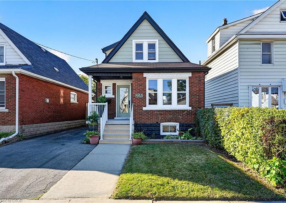 1st image of 215 Paling Ave