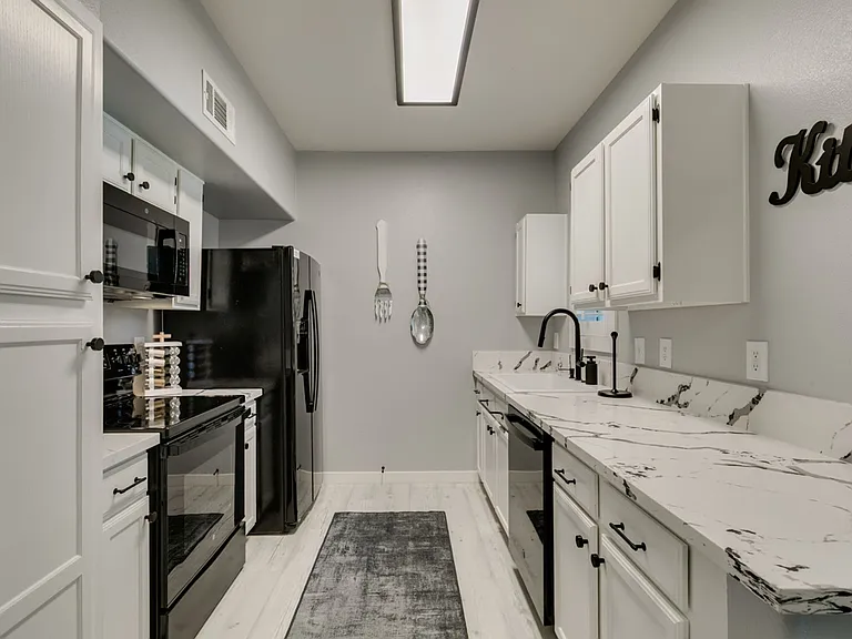7255 W Sunset Rd #1103 — Photo 24
